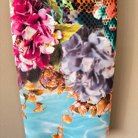 NWT Clover Canyon Pool Flower dress S - Picture 3 of 6